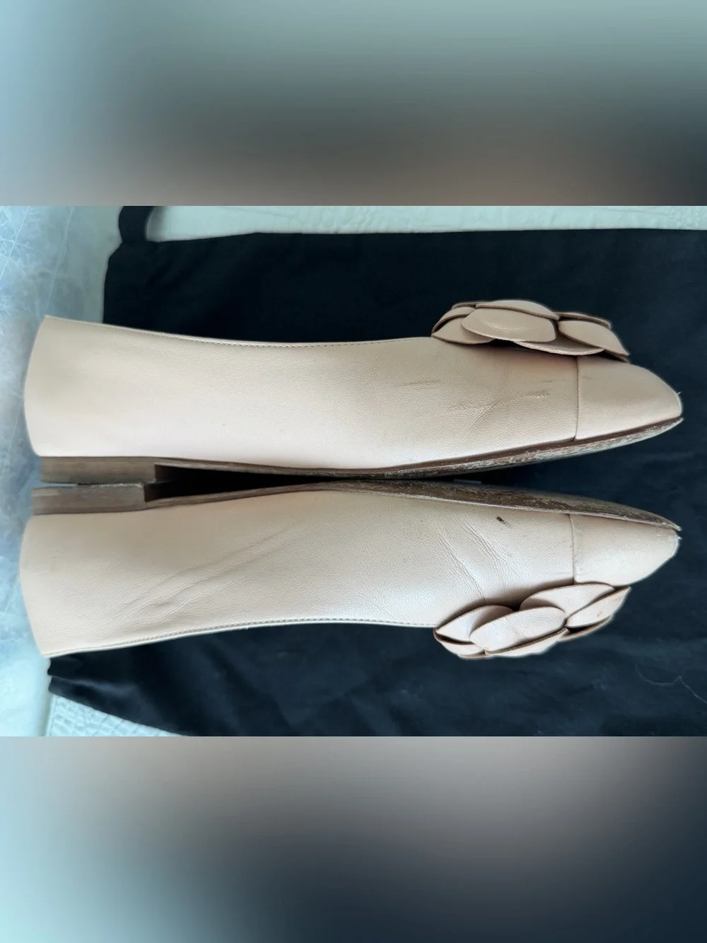 CHANEL Blush Leather Camellia Ballet Flats Size 39,5, US size 9,5